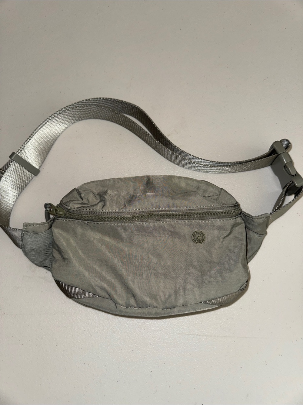 GAIAM Gray Men's Belt Bag with Front Zip Pocket